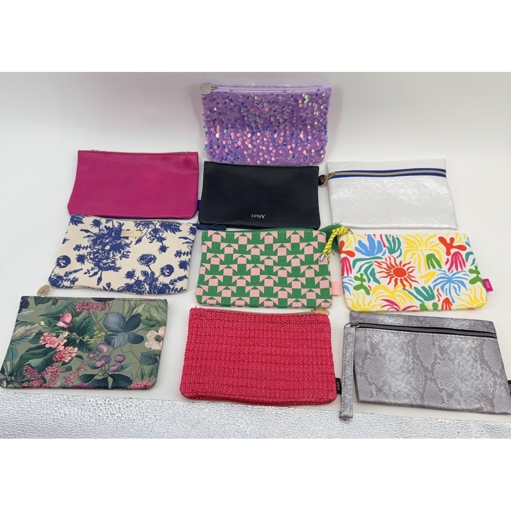 Ipsy Bundle of 10 Glam Bags Makeup Pouches Zip Top Closure EUC